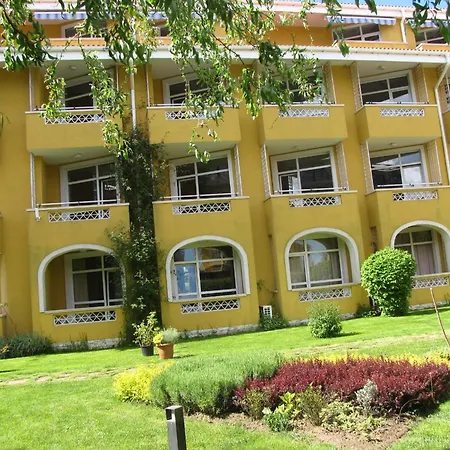 מלון Blue Orange 4*